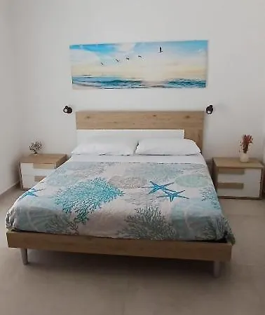 L'arco Sul Mare Bed & Breakfast *