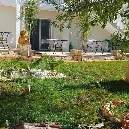 L'arco Sul Mare 4*